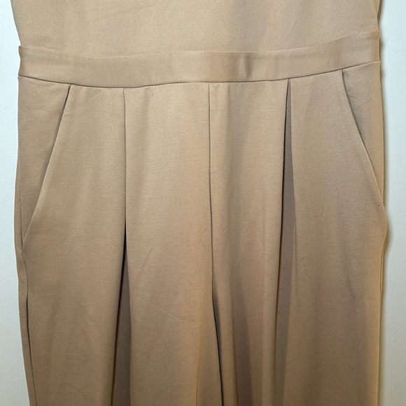 Camel Express Jumpsuit - Picture 3 of 4